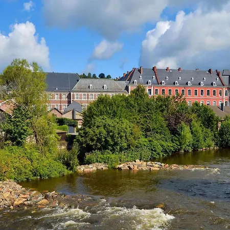 Modern Holiday In With Fireplace Holiday home *