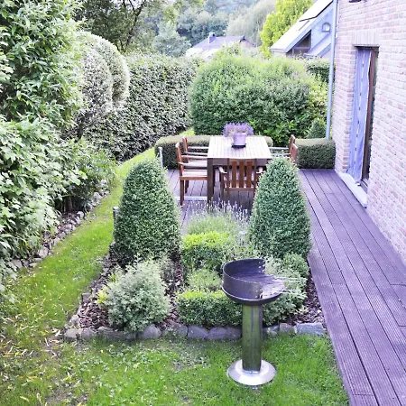 Holiday home Modern Holiday In With Fireplace