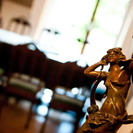 Modern Holiday In With Fireplace *